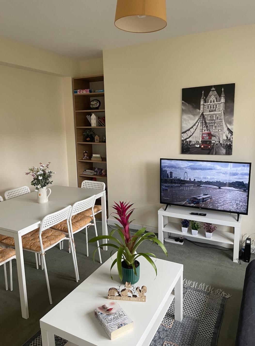 Stunning Flat Close To Regents Park And Euston Station! Londres Extérieur photo
